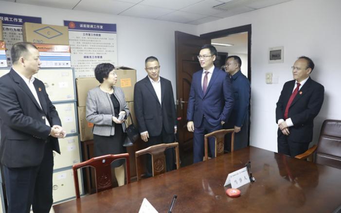 律师进驻越秀区律师调解工作室二,创新外派调解点机制在广州民间金融